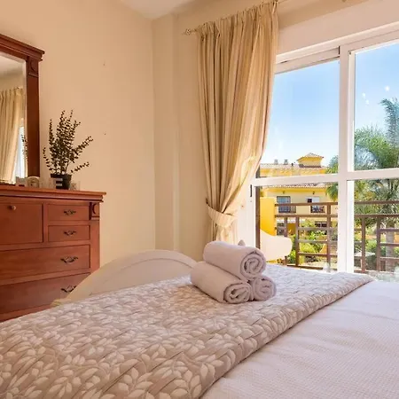 La Palmera Apartment *